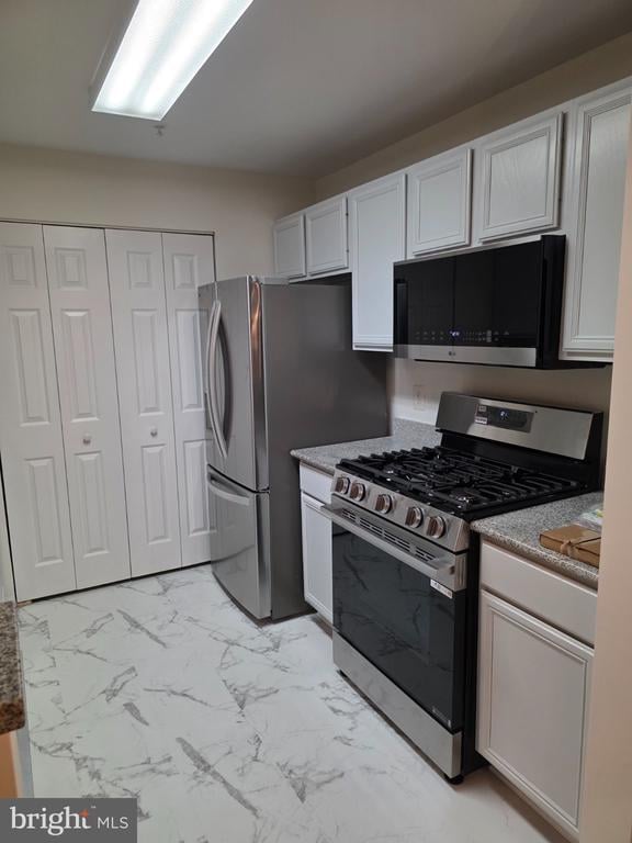8095 Lacy Dr #202, Manassas, VA 20109