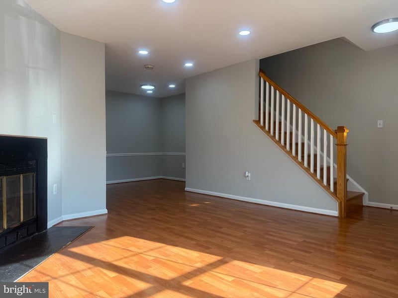 14533 Ravenscar Ct, Centreville, VA 20121