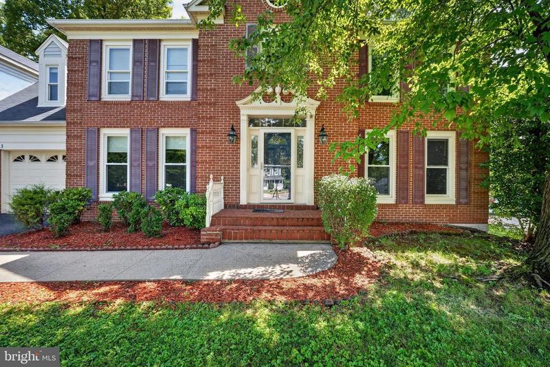 3603 Irish Moss Ct, Fairfax, VA 22033