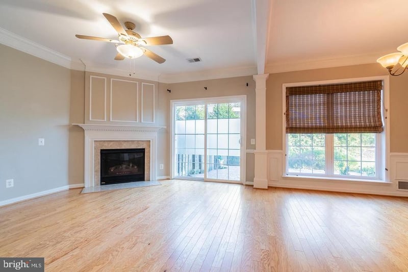 6325 Eagle Ridge Ln #32, Alexandria, VA 22312