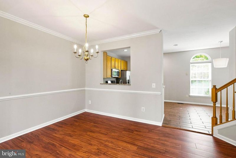 4908 Gardner Dr, Alexandria, VA 22304