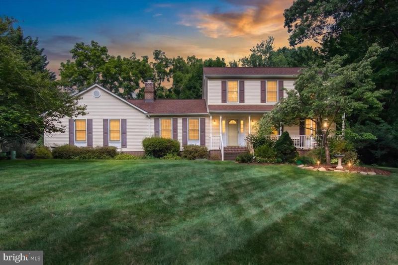 5528 Woodlyn Rd, Frederick, MD 21703