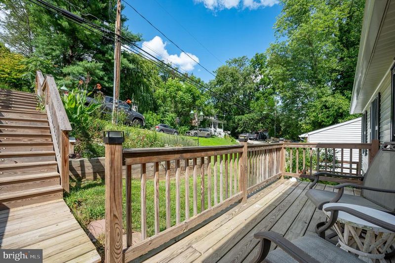 28 E E St, Brunswick, MD 21716