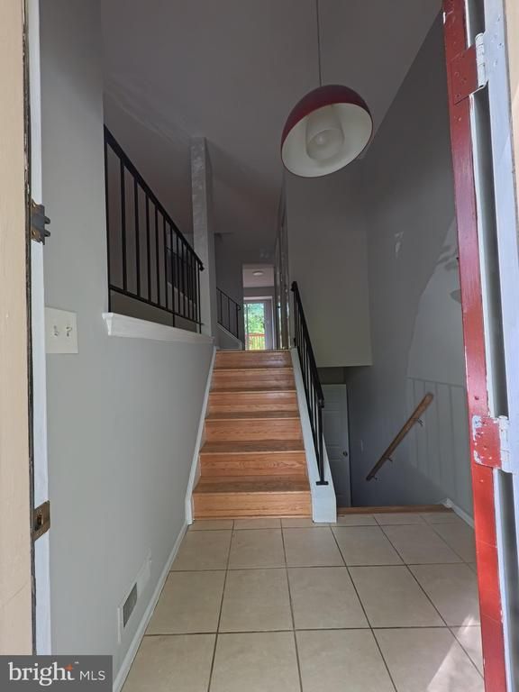 621 Ivy League Ln #19-107, Rockville, MD 20850
