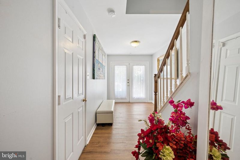 122 Long Acre Ct, Frederick, MD 21702