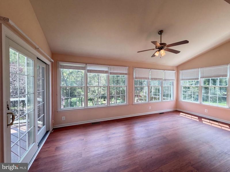 15559 Brown Deer Ct, Haymarket, VA 20169