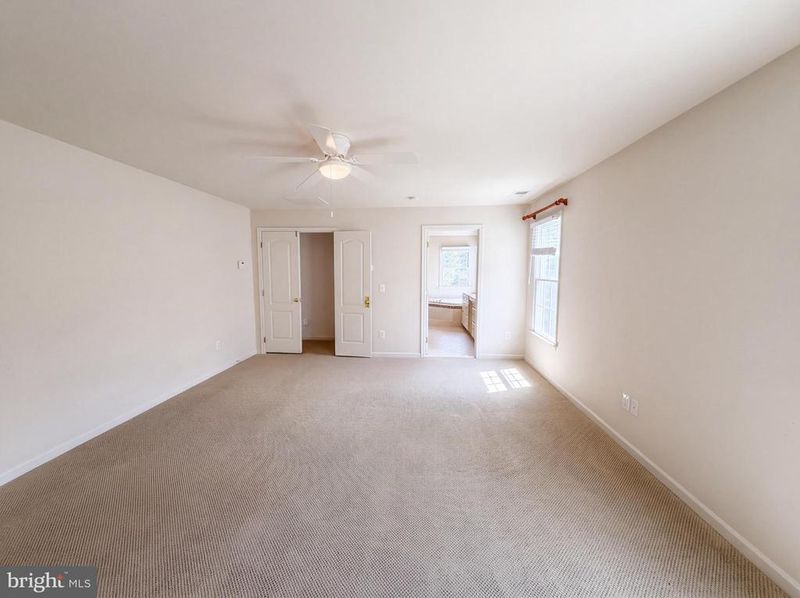 15559 Brown Deer Ct, Haymarket, VA 20169