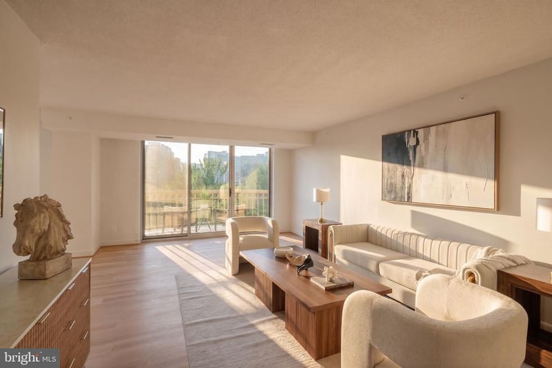 5000 Battery Ln #706, Bethesda, MD 20814