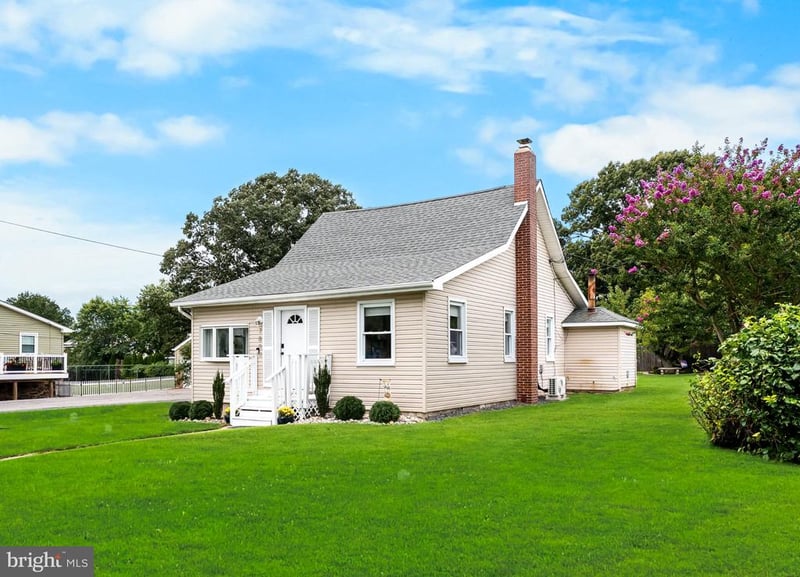 7800 Appletree Rd, Pasadena, MD 21122