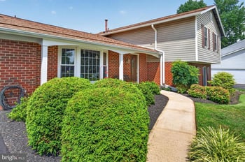 18029 Lafayette Dr, Olney, MD 20832