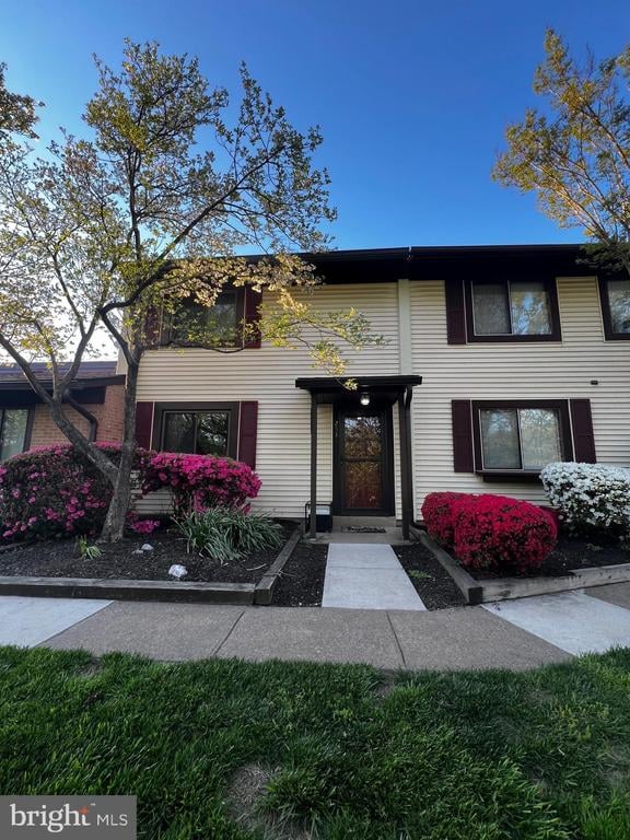 2533 Fox Ridge Ct, Woodbridge, VA 22192