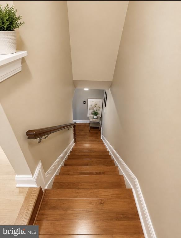 13005 Pickering Dr, Germantown, MD 20874