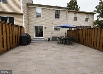 13005 Pickering Dr, Germantown, MD 20874