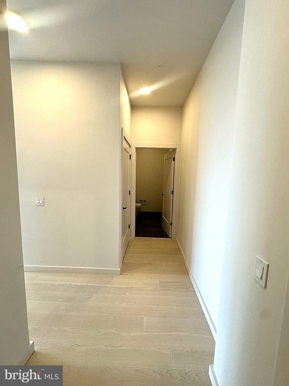 3030 Potomac Ave #PH5, Arlington, VA 22202