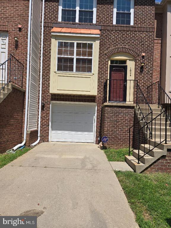1824 Barrington Ct, Bowie, MD 20721