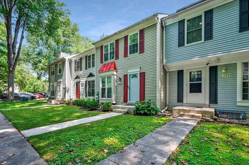 15811 Piller Ln, Bowie, MD 20716