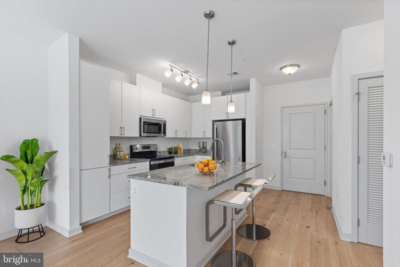 10755 Fairgrounds Dr #115, Fairfax, VA 22030