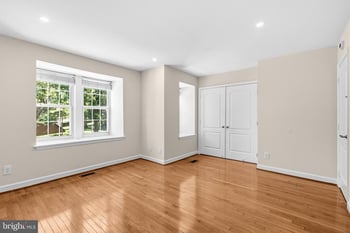 3846 Chesterwood Dr #3846, Silver Spring, MD 20906