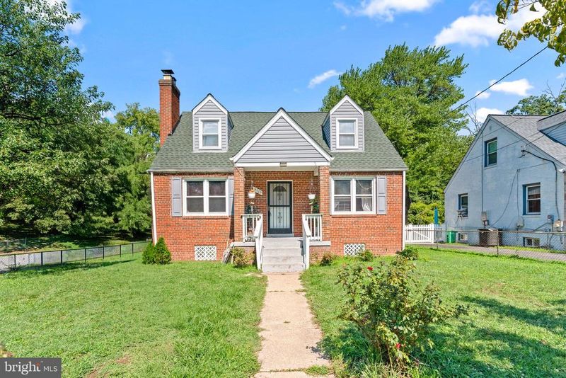 5709 Janice Ln, Temple Hills, MD 20748