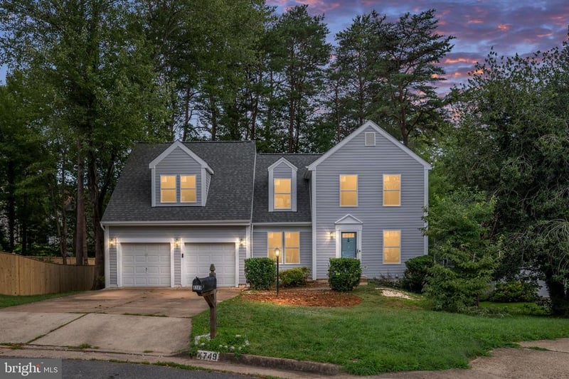 4749 Shadow Oak Ct, Dumfries, VA 22025