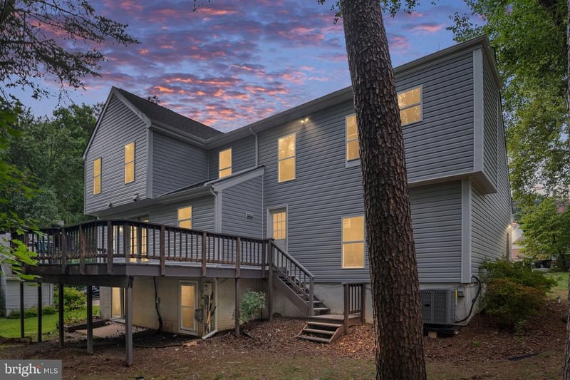 4749 Shadow Oak Ct, Dumfries, VA 22025