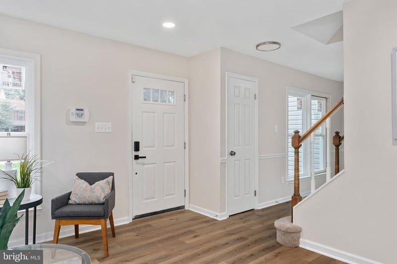 4749 Shadow Oak Ct, Dumfries, VA 22025