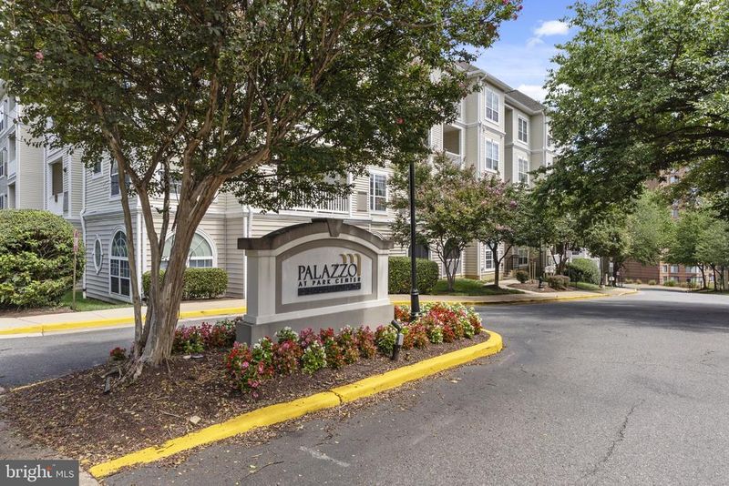 4551 Strutfield Ln #4231, Alexandria, VA 22311