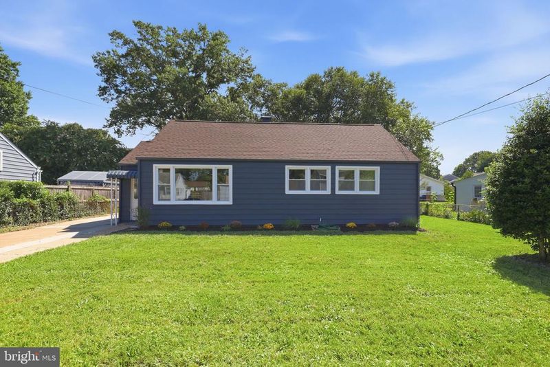 3227 Wayne Rd, Falls Church, VA 22042