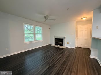 931 Hillside Lake Ter #103, Gaithersburg, MD 20878