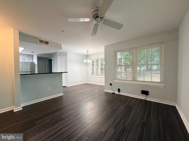 931 Hillside Lake Ter #103, Gaithersburg, MD 20878