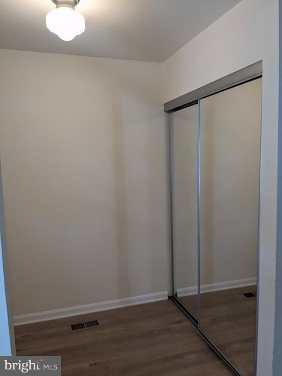 17109 Briardale Rd, Rockville, MD 20855