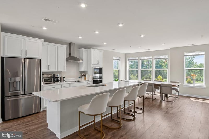 20362 Newfoundland Sq, Ashburn, VA 20147