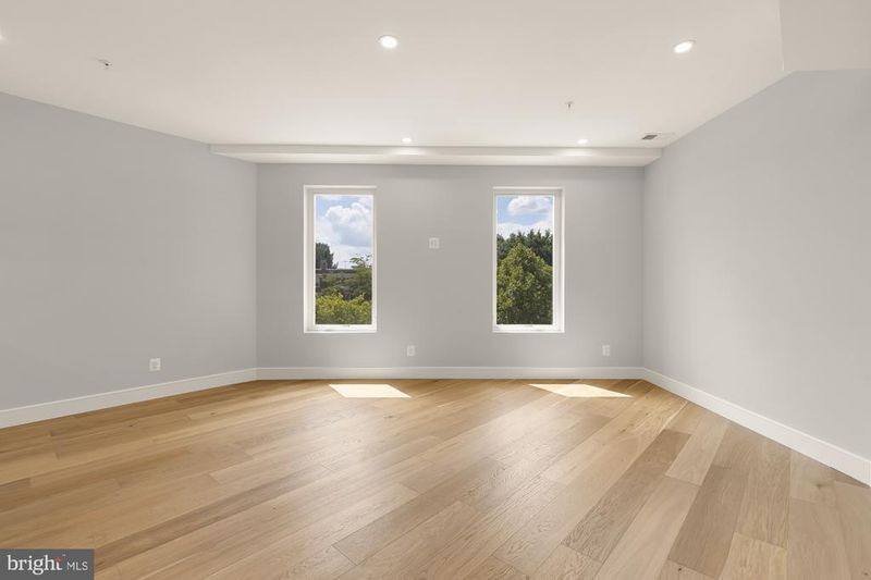 3215 Mount Pleasant St NW #202, Washington, DC 20010