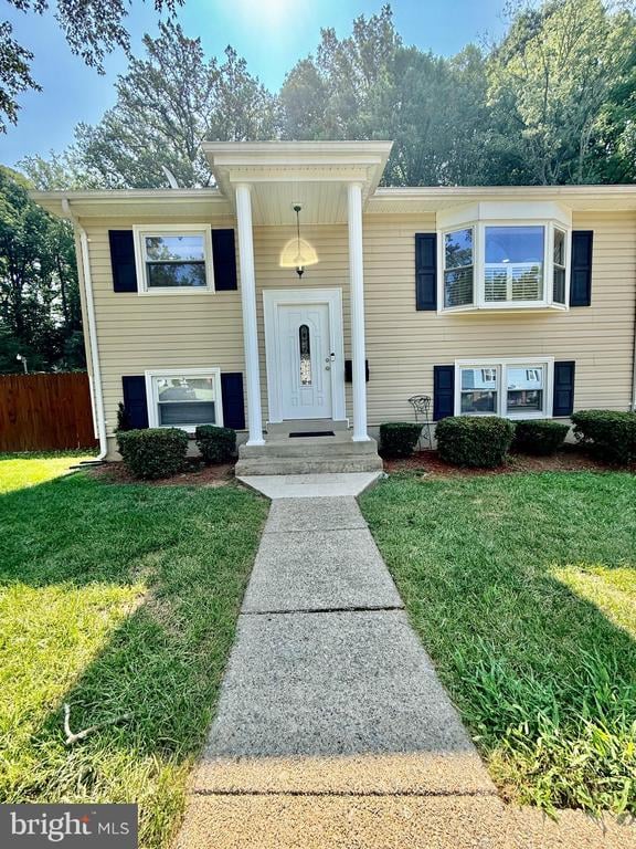 3931 Forestdale Ave, Woodbridge, VA 22193