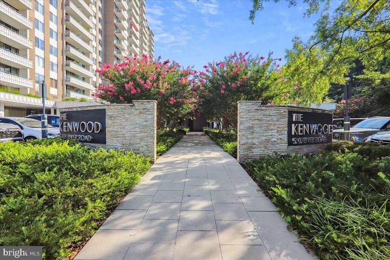 5101 River Rd #1702, Bethesda, MD 20816