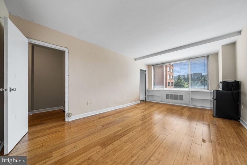 1121 Arlington Blvd #534, Arlington, VA 22209