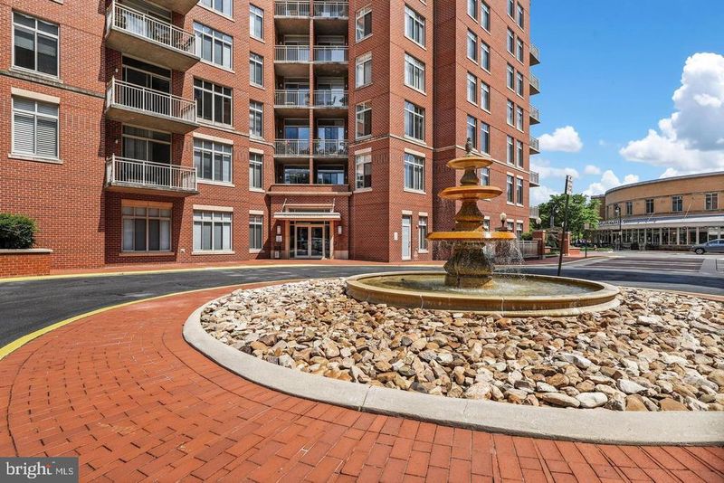 4480 Market Commons Dr #205, Fairfax, VA 22033