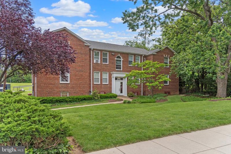 7611 Eastern Ave #2, Takoma Park, MD 20912