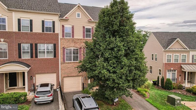 3030 Chinkapin Oak Ln, Woodbridge, VA 22191