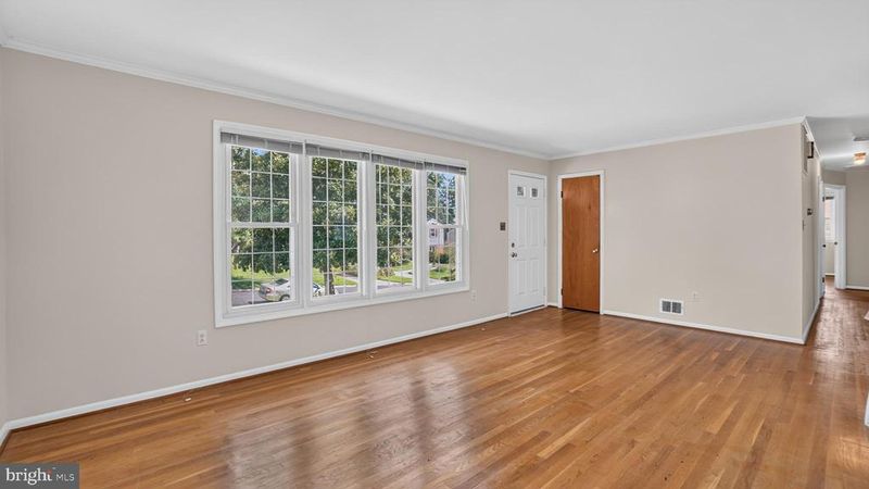 3131 Castleleigh Rd, Silver Spring, MD 20904