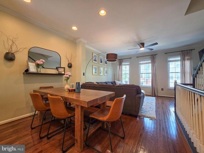 5303 Arapaho Ln, Alexandria, VA 22312