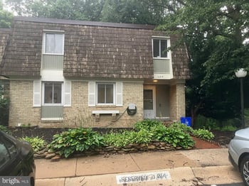 10314 Watkins Mill Dr, Gaithersburg, MD 20886