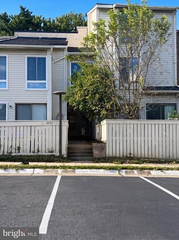 10169 Ridgeline Dr, Montgomery Village, MD 20886