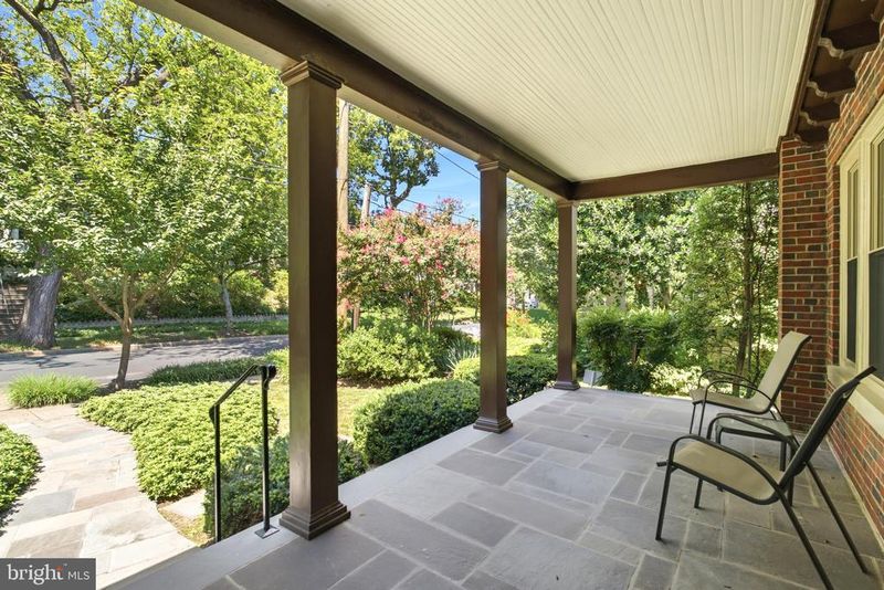 5405 39th St NW, Washington, DC 20015