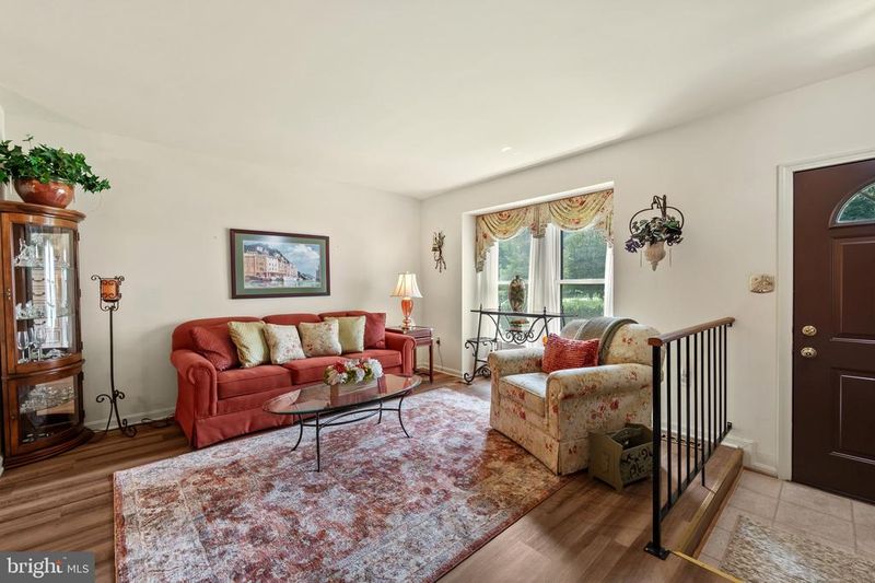 14518 Sorrento Ct, Burtonsville, MD 20866
