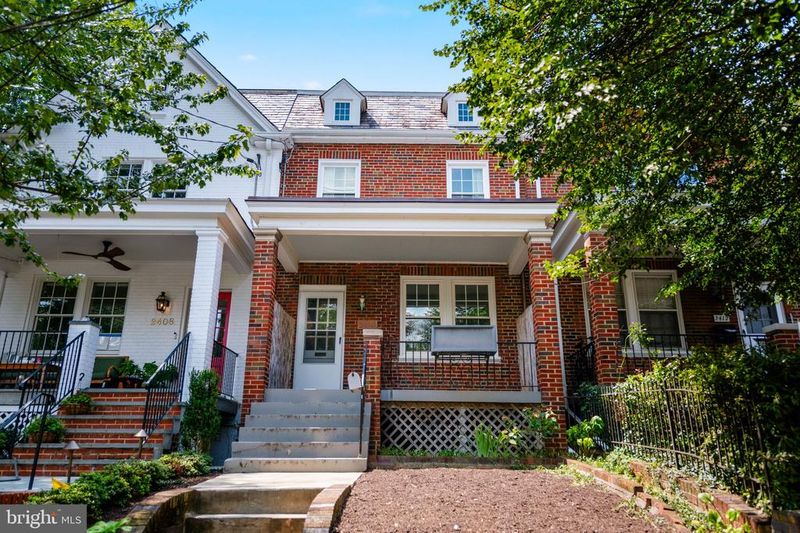 2410 39th St NW, Washington, DC 20007