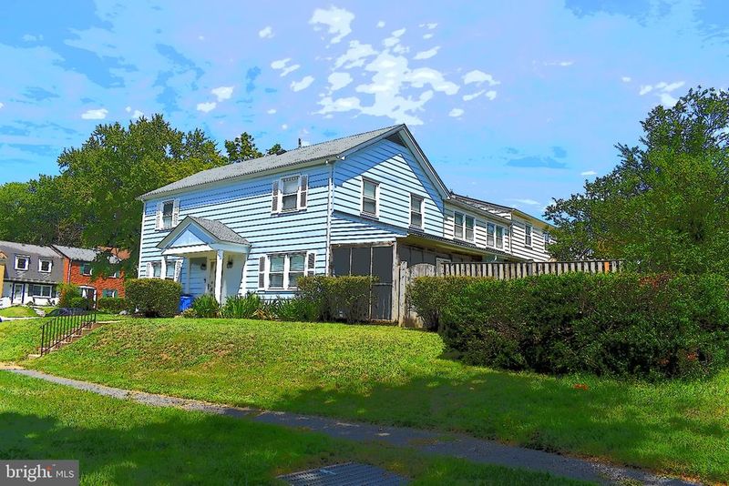 12547 Woodstock Dr E, Upper Marlboro, MD 20772