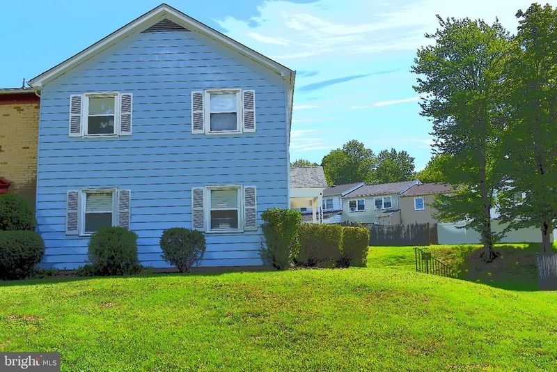 12547 Woodstock Dr E, Upper Marlboro, MD 20772