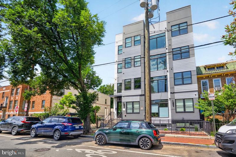 927 Kennedy St NW #304, Washington, DC 20011