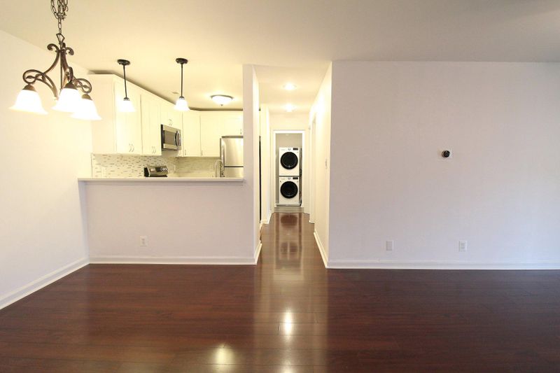 102 Chesterfield Ln #202, Stafford, VA 22556